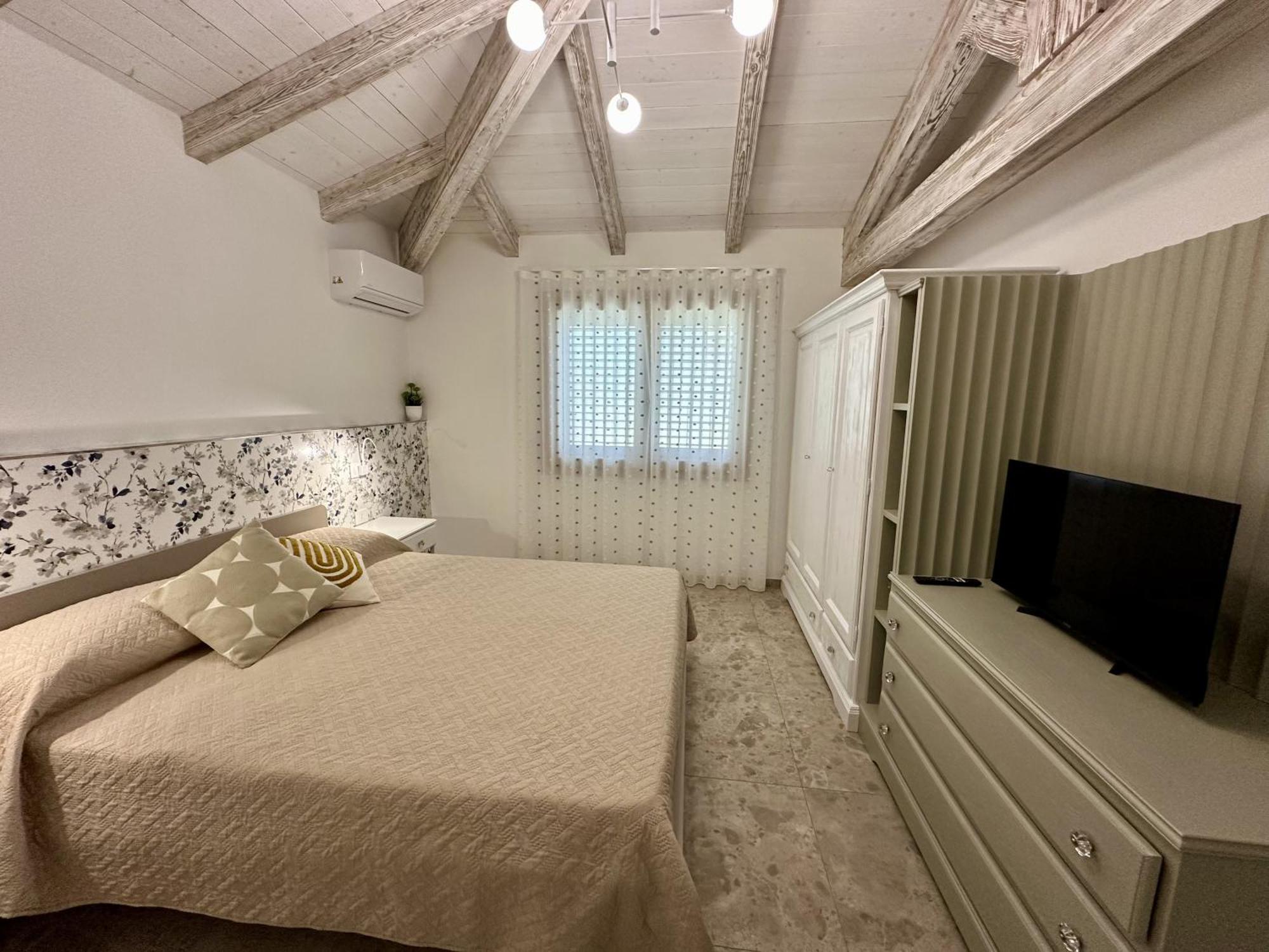 Villa Smeraldo Кастиадас Экстерьер фото